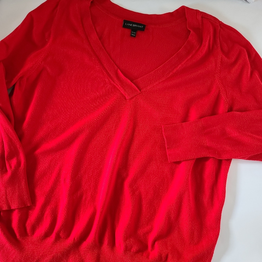 Lane Bryant red v neck sweater 22/24 plus‎ sized